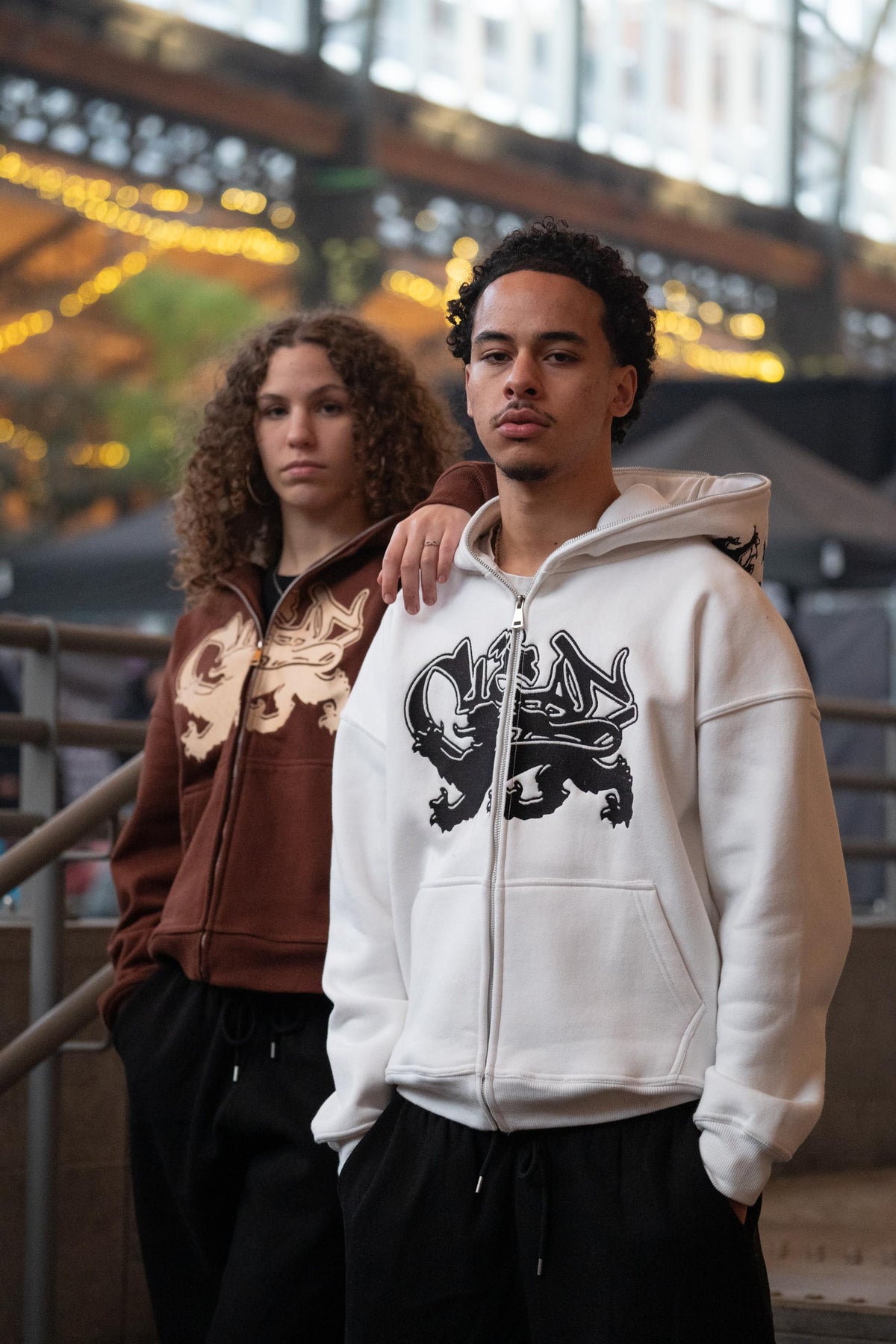 KEEP IT CLEAN "FEARED LION" FULL ZIP UP HOODIE WHITE
