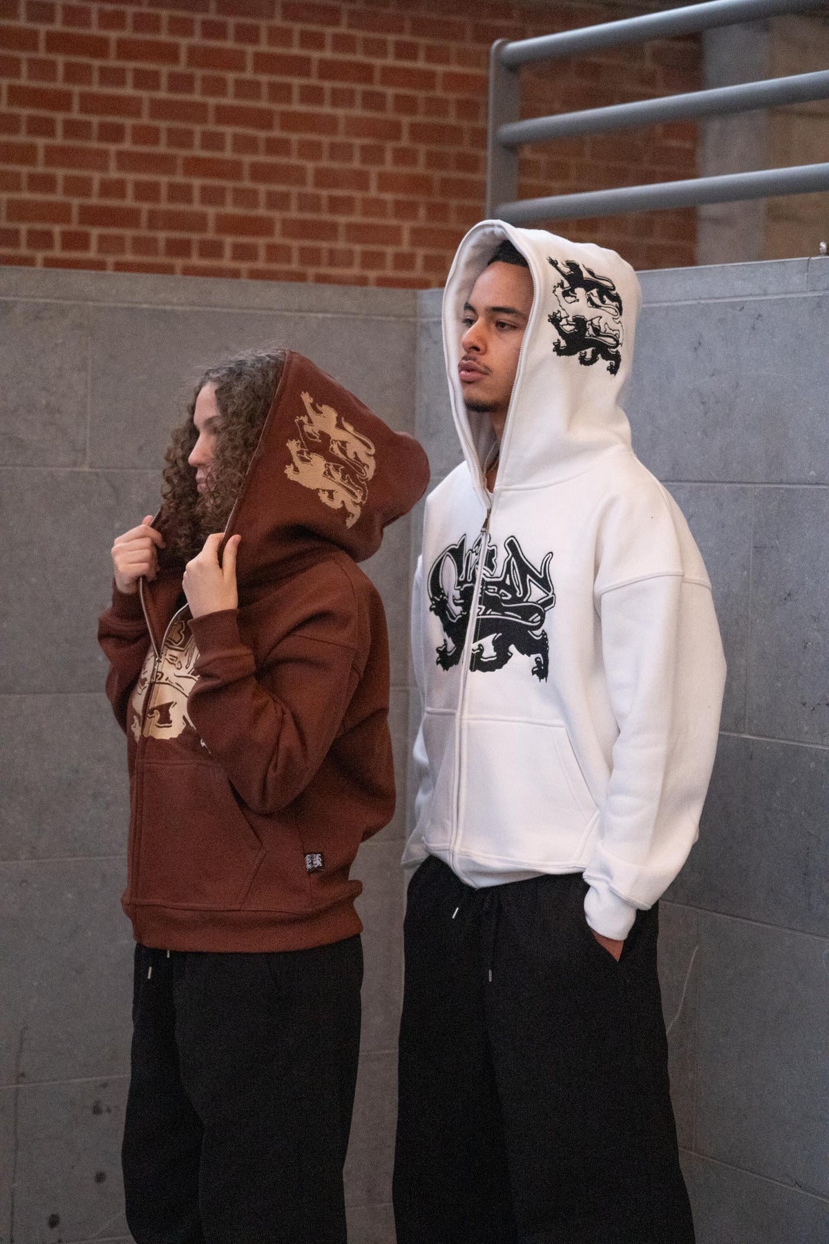 KEEP IT CLEAN "FEARED LION" FULL ZIP UP HOODIE COLD BROWN
