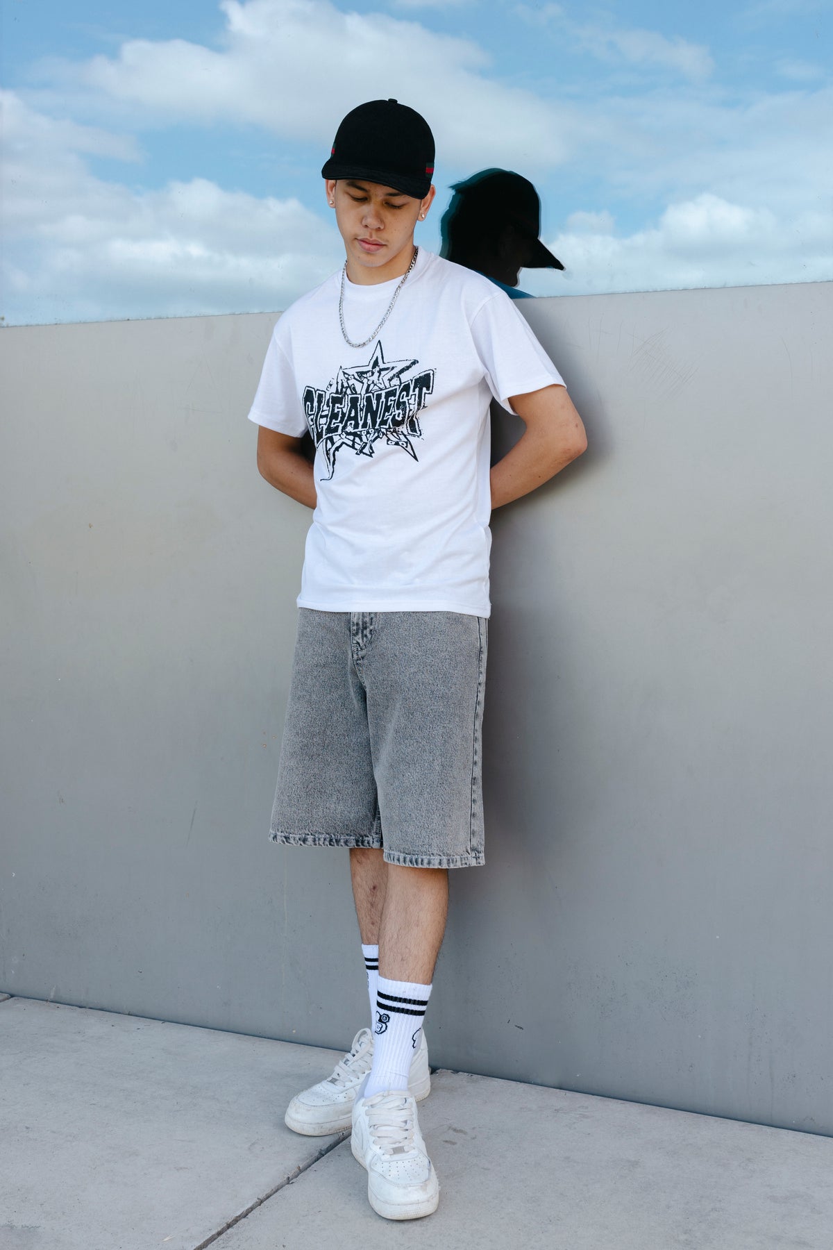 KEEP IT CLEAN - LOOSE SHORT - SILVER
