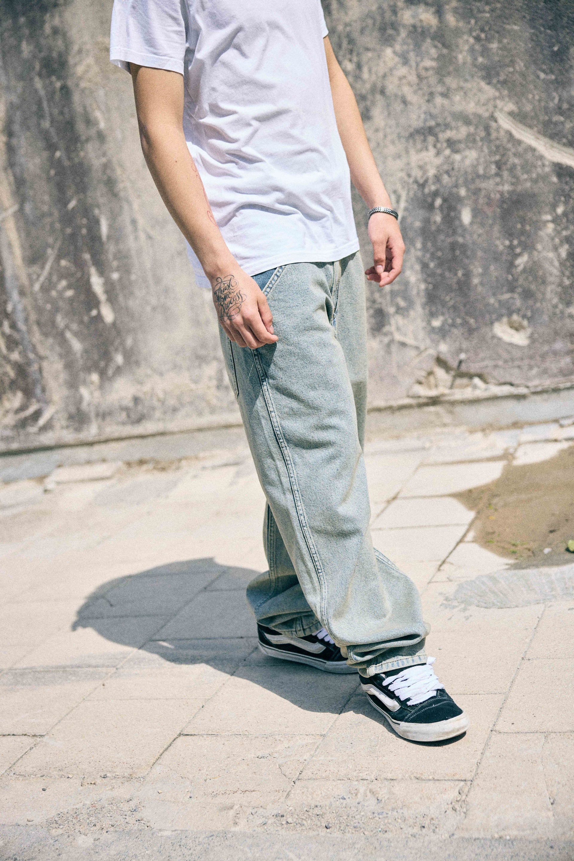 KEEP IT CLEAN - RELAXED PANTS ULTRA FADED BLUE