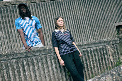 KEEP IT CLEAN - LE MONDE EST A VOUS -BLUE