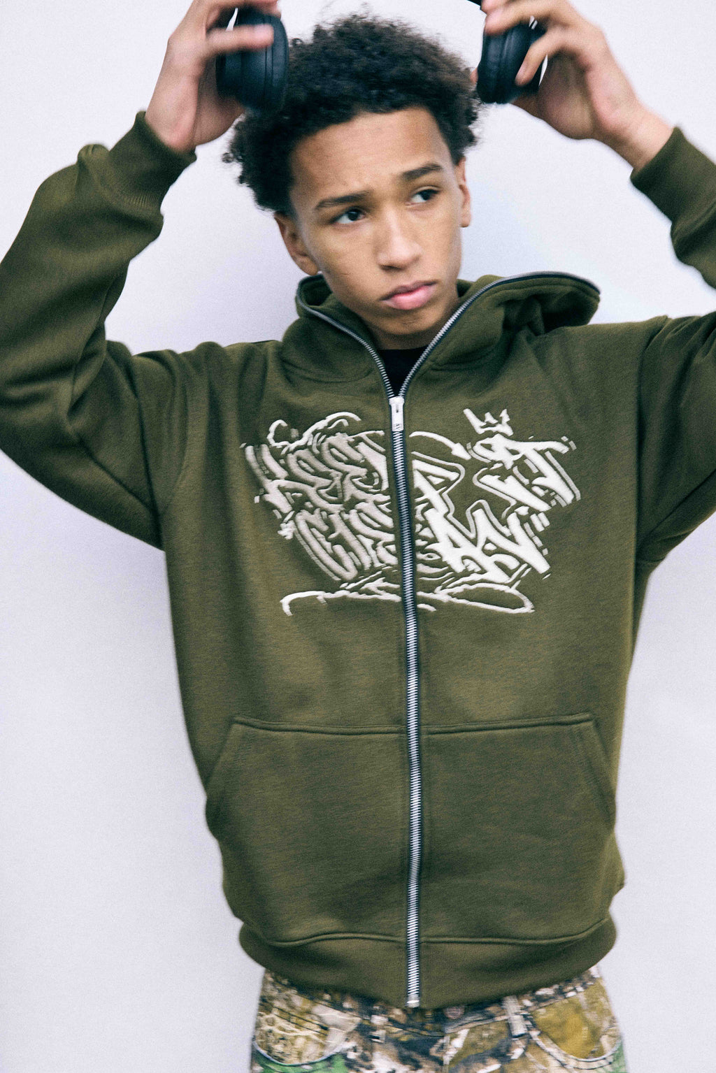 KEEP IT CLEAN "SIXT CIRCLE" FULL ZIP HOOD MOSS GREEN